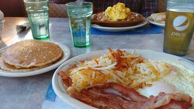 Sheboygan's Family Restuarant