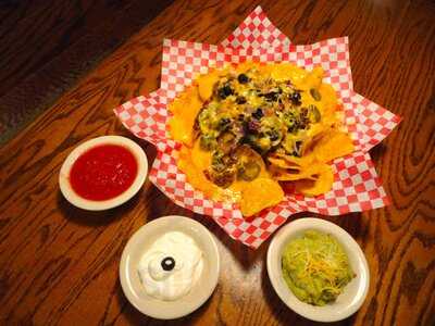 Bonzer's, Grand Forks