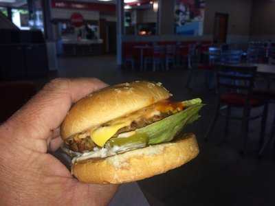 Hardee's, Grand Forks