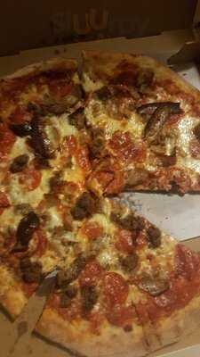 Late Nite Hackensack Pizza & Steak