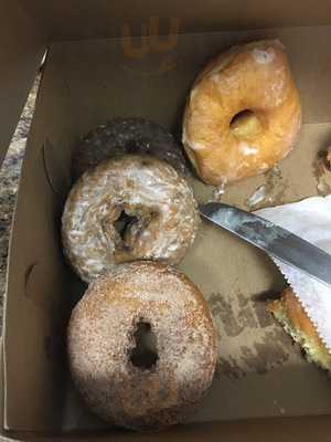 Shelby Donuts, Shelby Township