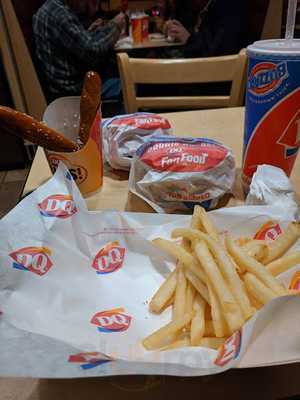 Dairy Queen Grill & Chill