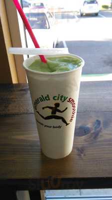 Emerald City Smoothie, Auburn