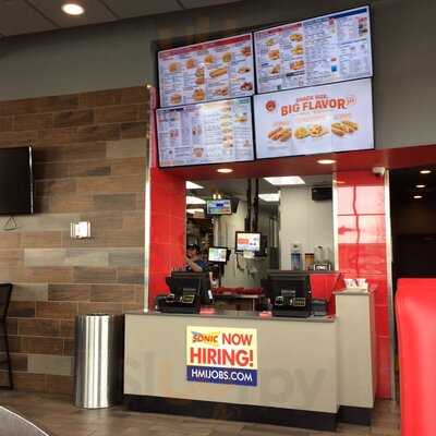 Sonic Drive-In, Grand Forks