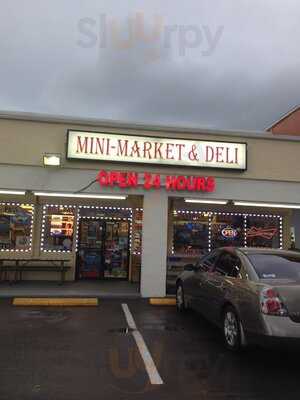 Town & Country Food Store, Homestead