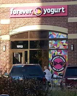 Forever Yogurt, Des Plaines