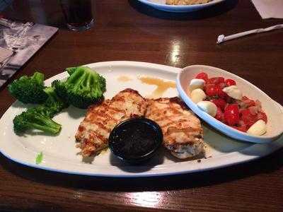 TGI Fridays, Shelby Township