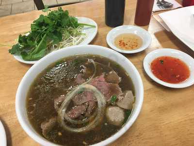 Pho Taki and Little India, Twin Falls