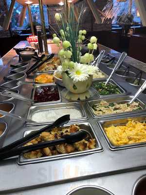 Albert’s Family Dining
