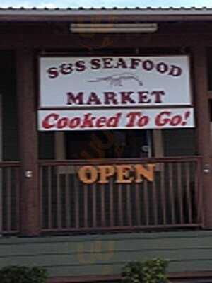 S & S Seafood Market, Gulf Shores