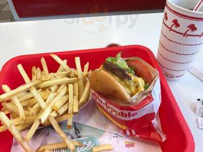 In-N-Out Burger, Covina