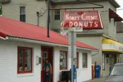 Honey Creme Donut Shop, New Albany