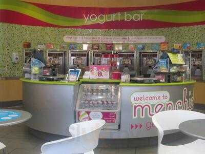 Menchie's Frozen Yogurt