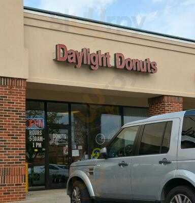 Daylight Donuts