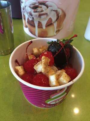 Menchie's Frozen Yogurt, Cordova