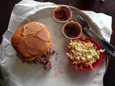 Stan's Bar-B-Q, Issaquah