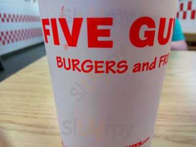 Five Guys, Tukwila