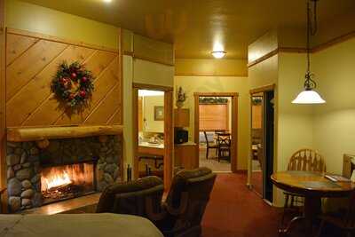 Callahan's Mountain Lodge, Ashland