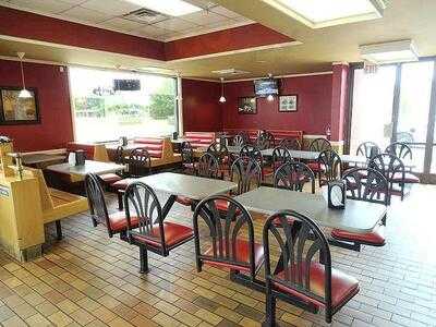 Four Seasons Pizzeria, Wilson