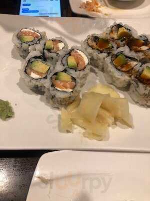 Hachi Sushi, Fort Lee