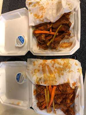 Rayford's All In One Hot Wings, Cordova