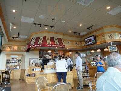 The Coffee Bean & Tea Leaf, El Segundo