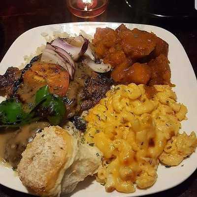 T's Soul Food, Hamden