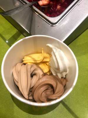 Coolbliss Frozen Yogurt, Cordova