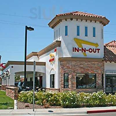 In-N-Out Burger, Woodland