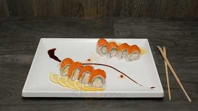 Sushi Roll Land, Chino Hills