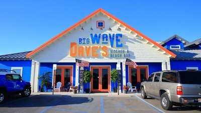 Big Wave Dave's Kitchen & Beach Bar