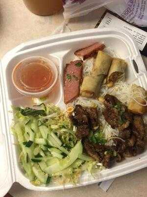 Saigon Noodle House, Merrillville