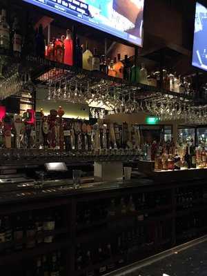 Bar Louie, Owings Mills