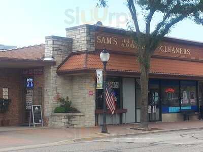 Sam's Place, Mount Prospect