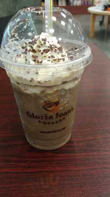 Gloria Jeans Maine Mall, South Portland