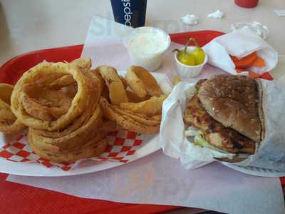 California Burgers, Montebello