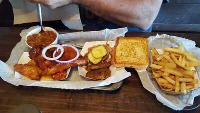 Mark's Feed Store, Elizabethtown