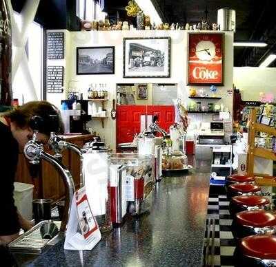 Owl Soda Fountain & Gifts, Wenatchee