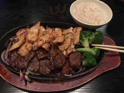 Tomo Steak and Sushi, Farmington