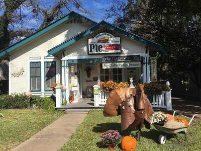 Fredericksburg Pie Company, Fredericksburg