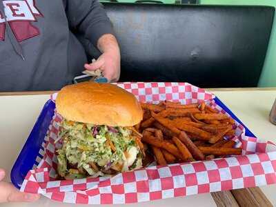 Voodoo Smokehouse, Lebanon