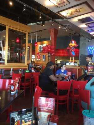 Red Robin Restaurant, Brentwood