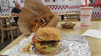 Five Guys, Poway