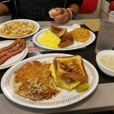 Waffle House, Columbia