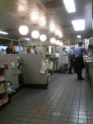 Waffle House, Medina