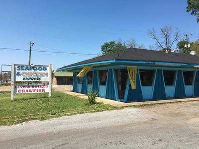 Seafood & Chicken Express, Meridian