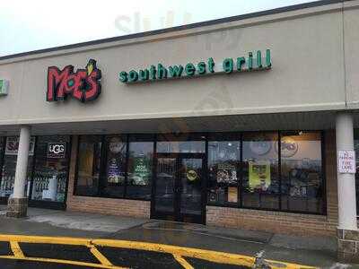 Moe's Southwest Grill, Branford