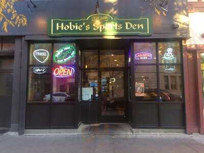 Hobie's Sports Den