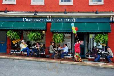 Cranberry's Grocery & Eatery