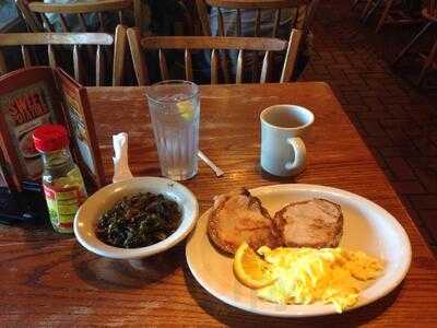 Cracker Barrel, Lexington